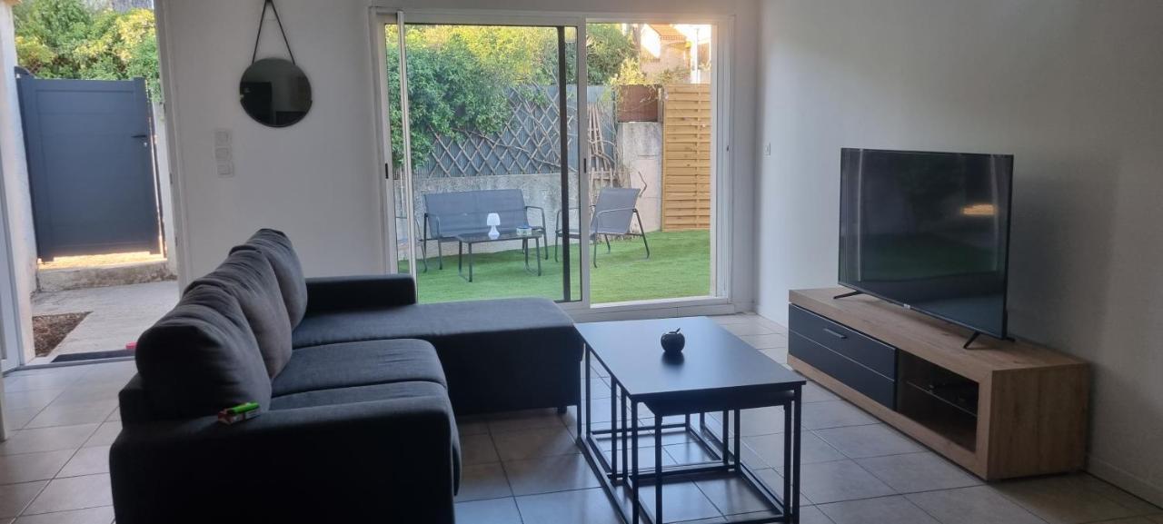 Aux Creissauds Apartment Aubagne Exterior foto