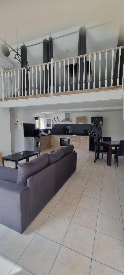 Aux Creissauds Apartment Aubagne Exterior foto
